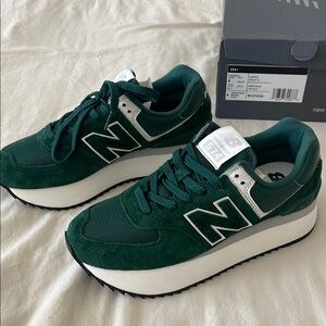 New Balance Forest Green 574 Platform Sneakers Size 8